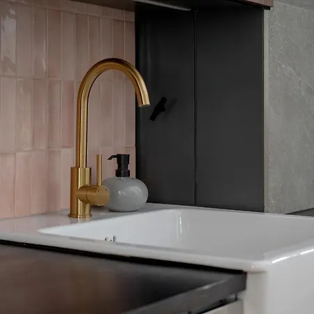 Апартаменты Exclusive Old Town Apartment By Noclegi Renters Вроцлав