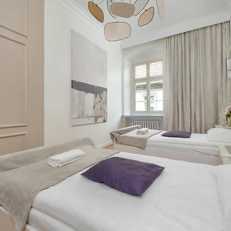 아파트 Exclusive Old Town By Renters *