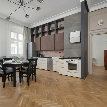 Exclusive Old Town Apartment By Noclegi Renters Breslau