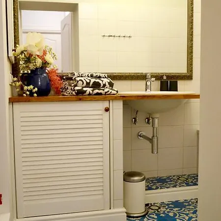 Apartment Exclusive Old Town Apartment By Noclegi Renters