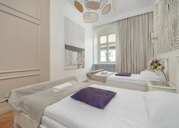 Apartment Exclusive Old Town Apartment By Noclegi Renters *