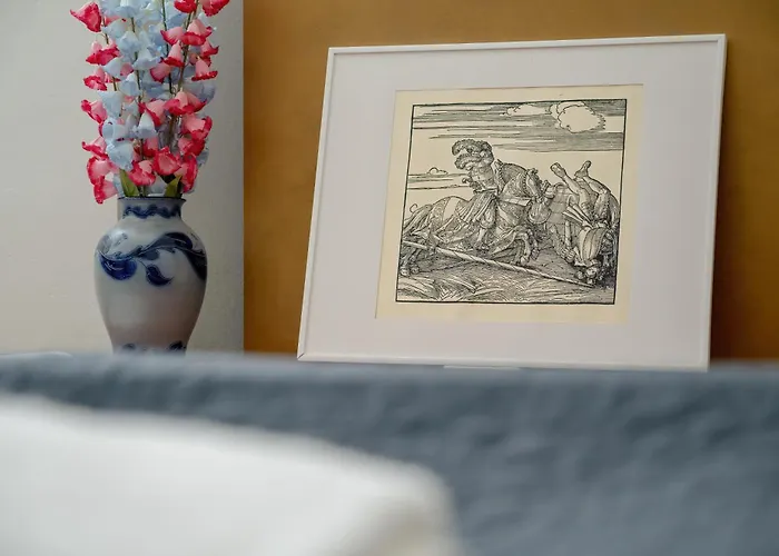 Apartment Exclusive Old Town Apartment By Noclegi Renters *